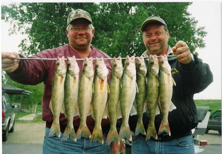 South Dakota Walleye Fishing!